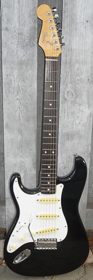 Fender Stratocaster Japan, venstrehånds