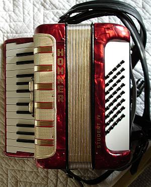 Hohner Student IV