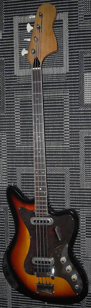 Strato Star Bass